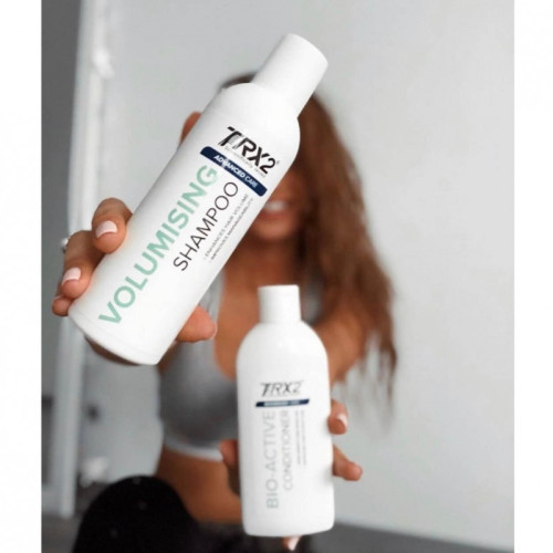 Purumo suteikiantis šampūnas TRX2® Volumising Shampoo 200 ml
