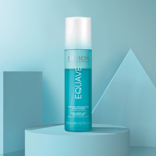 Revlon Professional Drėkinantis nenuplaunamas kondicionierius su keratinu Equave Instant Leave-In Detangling Conditioner