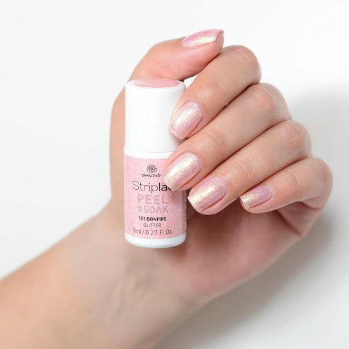 Alessandro Striplac Peel Or Soak Gelinis nagų lakas 8ml Alessandro Striplac Peel Or Soak Gelinis nagų lakas 8ml