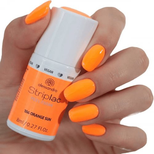 Alessandro Striplac Peel Or Soak Gelinis nagų lakas 8ml Alessandro Striplac Peel Or Soak Gelinis nagų lakas 8ml