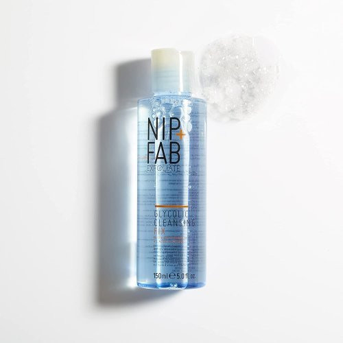 NIP + FAB Veido odos prausiklis su glikolio rūgštimi Glycolic Cleansing Fix