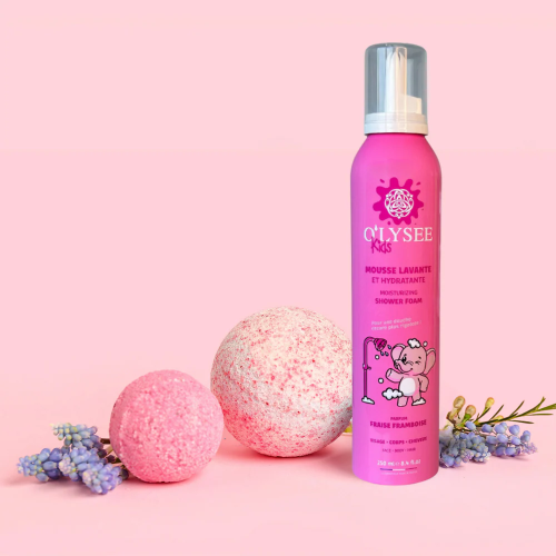 O’LYSEE Vaikiškos drėkinamosios dušo putos braškių ir aviečių aromato Kids 3 in 1 Moisturizing Whipped Shower Foam Strawberry and Raspberry