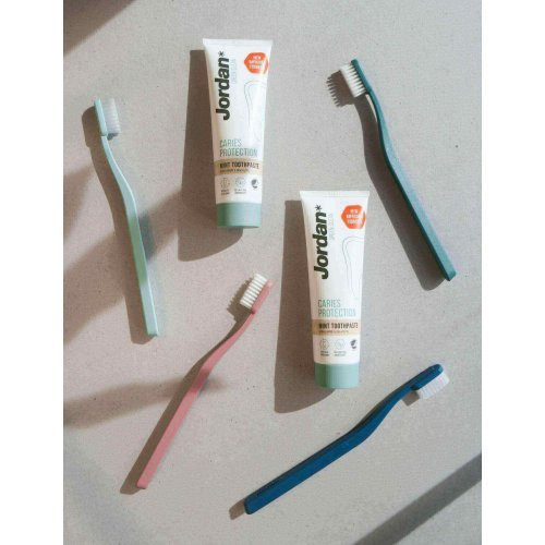 Jordan Dantų pasta nuo ėduonies su fluoru ir ksilitoliu Green Clean Caries Protection Toothpaste