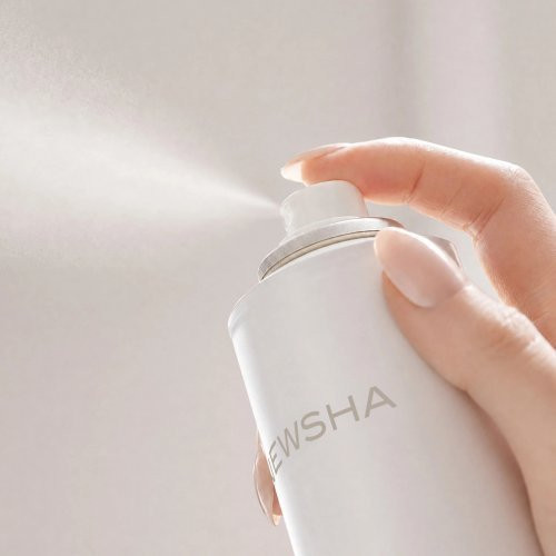 Newsha Lanksčios fiksacijos plaukų lakas Flexible Control Hairspray