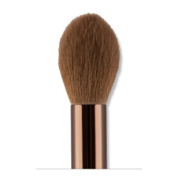 Delilah Pudros ir skaistalų šepetėlis Finishing Brush