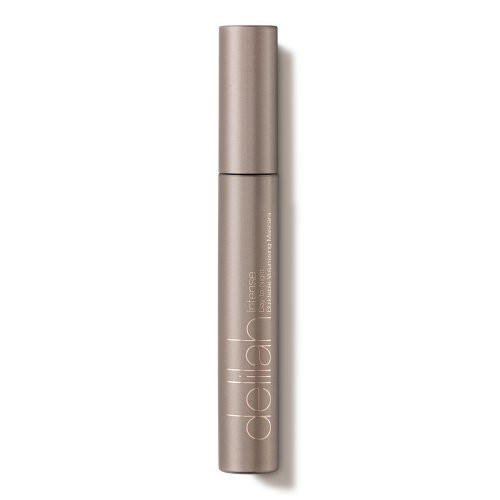 Delilah Sluoksniuojamas apimties suteikiantis blakstienų tušas Intense Day-to-Night Buildable Volumising Mascara