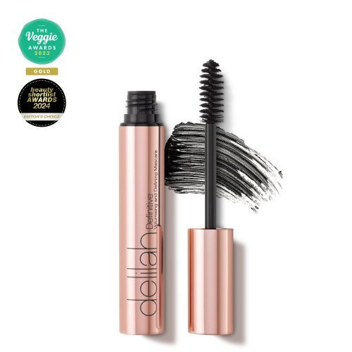 Delilah Apimties suteikiantis ir blakstienas atskiriantis tušas Definitive Volumising and Defining Mascara