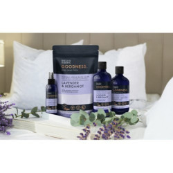 Baylis & Harding Atpalaiduojanti vonios druska su levandų ir bergamočių aromatu Goodness Sleep Bath Salts